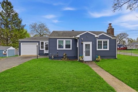 Photo of 519 Prospect St, Chicopee, MA 01020 (MLS # 73505157)