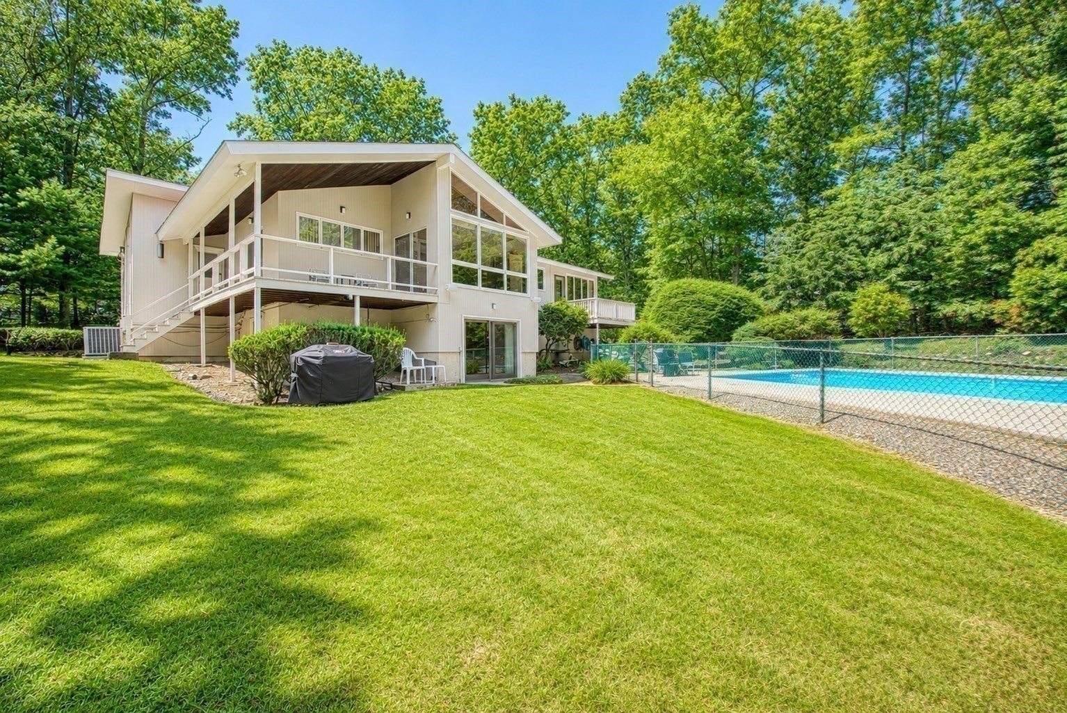 9 West Ridge Dr, Sharon, MA Photo #31