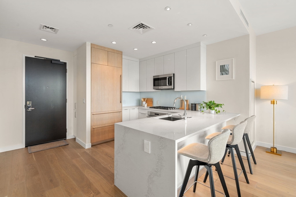 188 Brookline Ave 21B