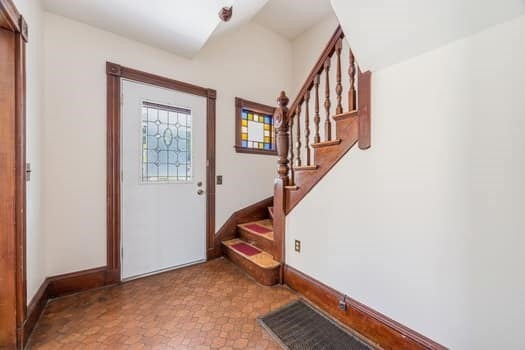 52 Elliott St.