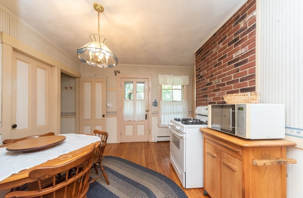 252 Water St, Clinton, MA, 252 Water St, Clinton, MA Photo #8