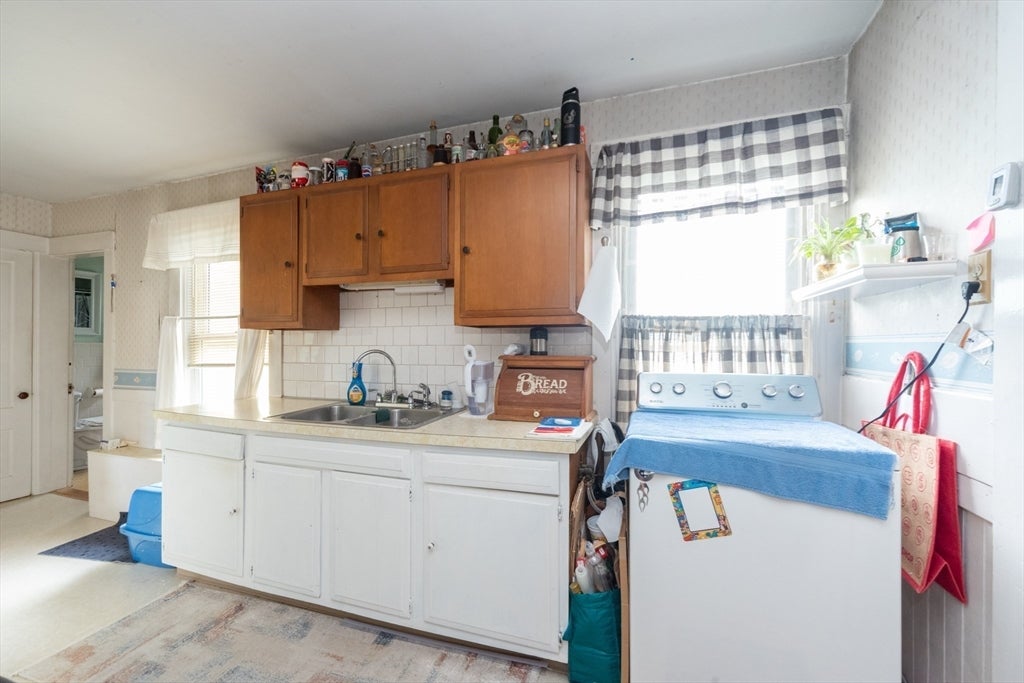 252 Water St, Clinton, MA, 252 Water St, Clinton, MA Photo #19