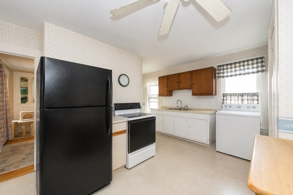 252 Water St, Clinton, MA, 252 Water St, Clinton, MA Photo #20