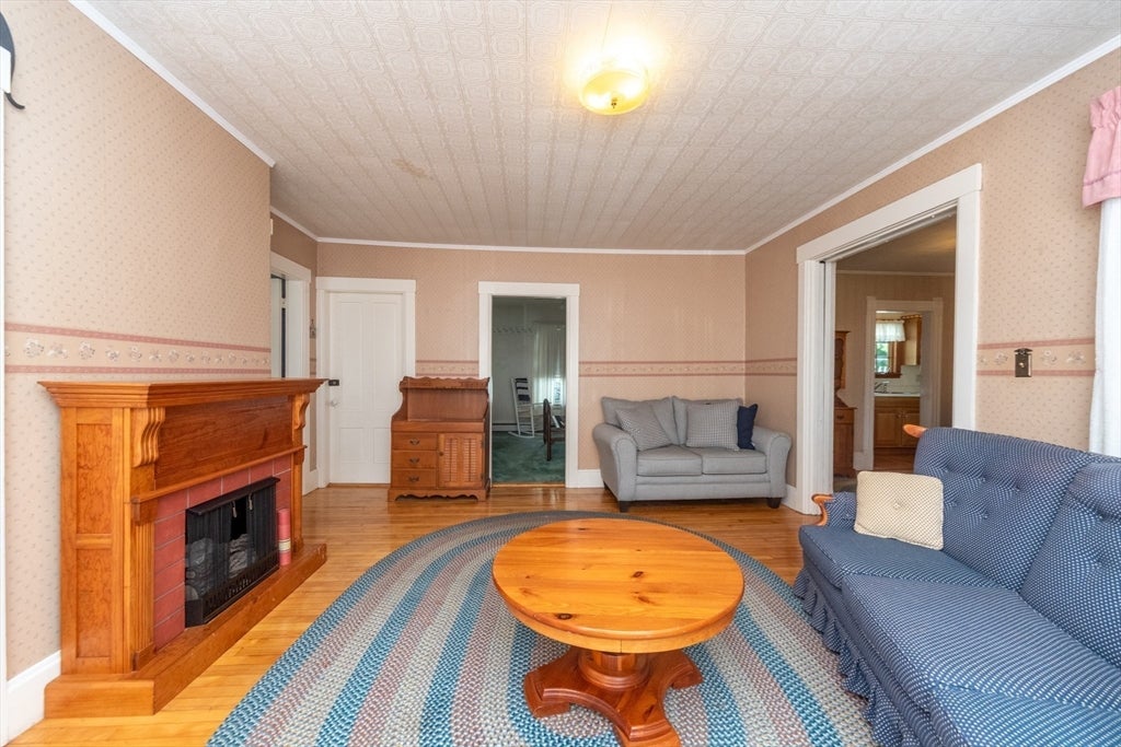252 Water St, Clinton, MA, 252 Water St, Clinton, MA Photo #15