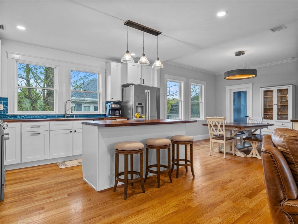 202 Crafts Street 202