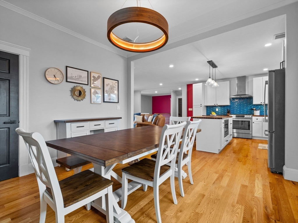 202 Crafts Street 202