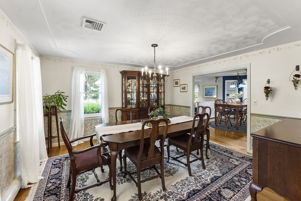 21 Hill Farm Rd