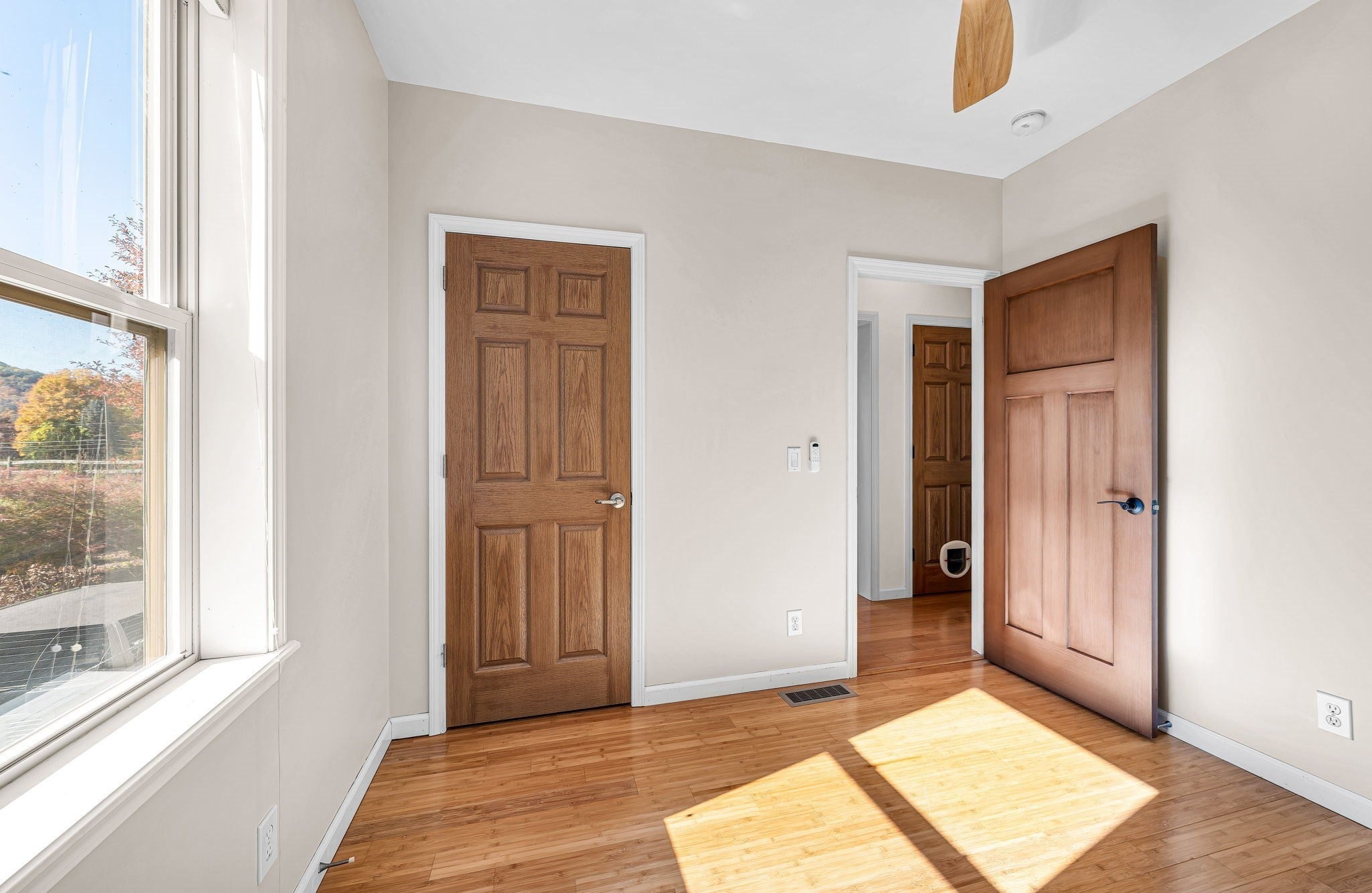 250 N Main St, Sunderland, MA Photo #27
