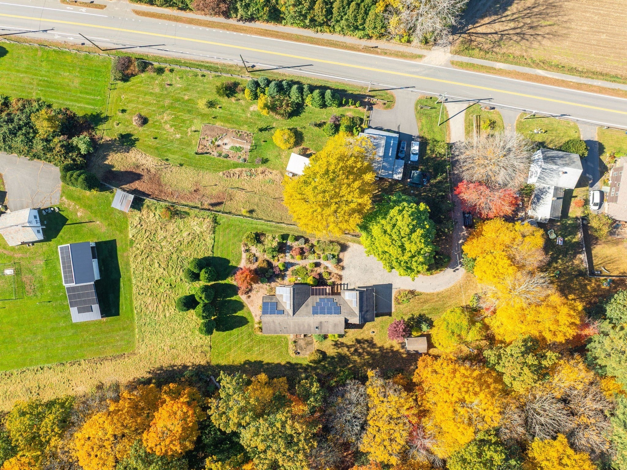 250 N Main St, Sunderland, MA Photo #32
