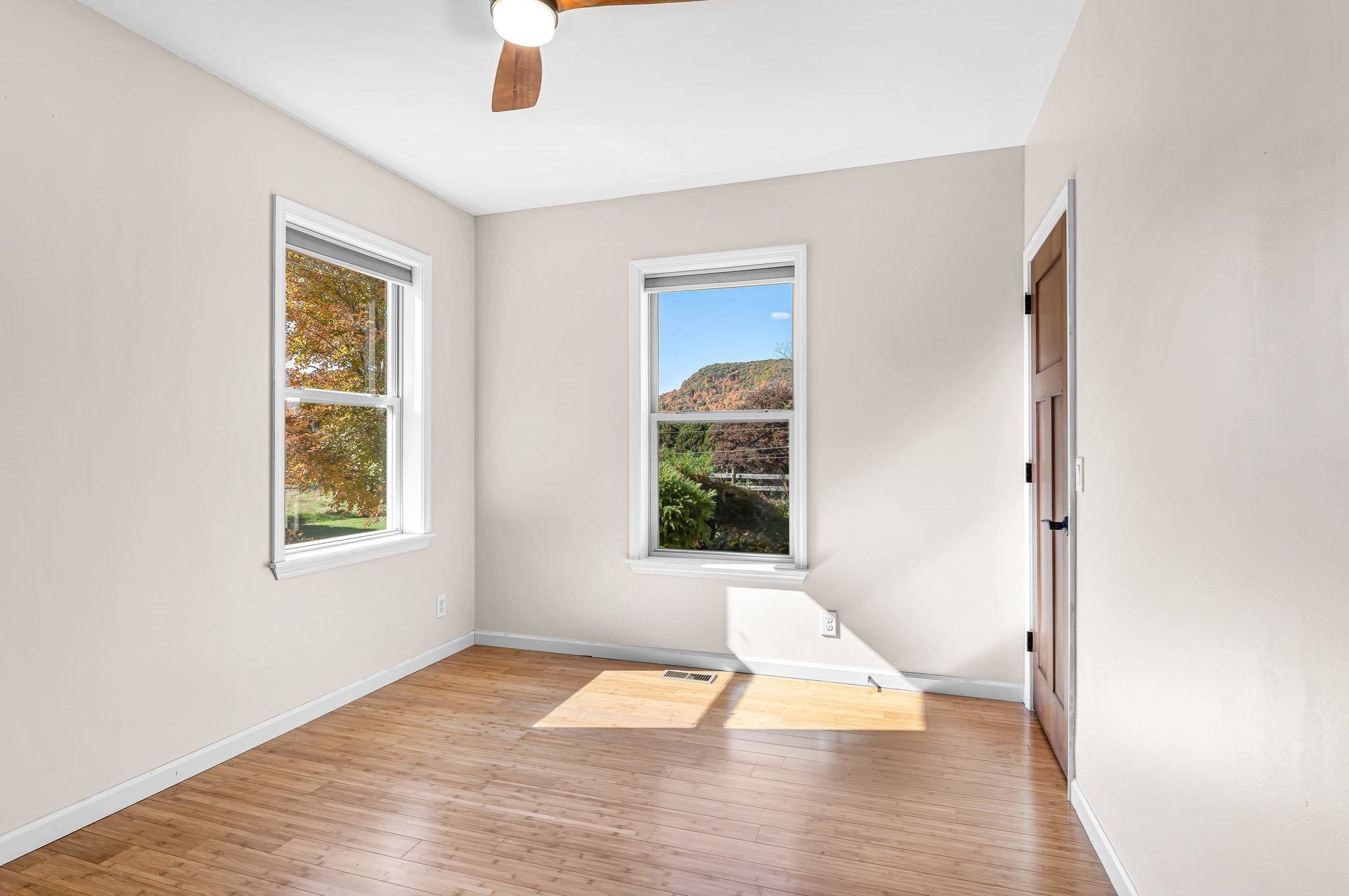 250 N Main St, Sunderland, MA Photo #23