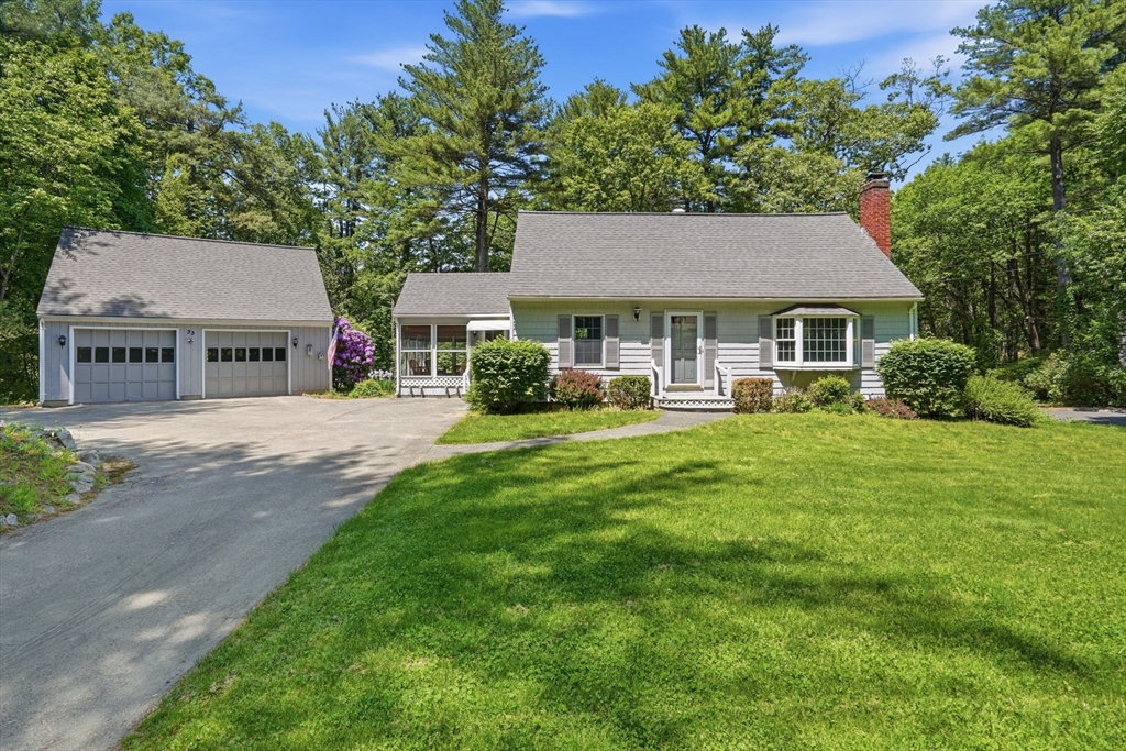 33 Cold Spring Rd