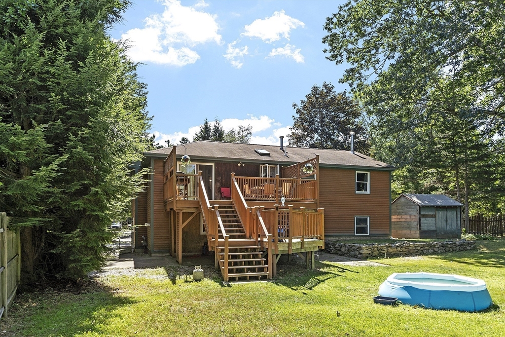 2 Tamarack Ln
