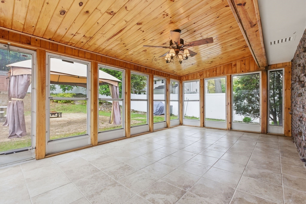 3 Spruce St, Stoneham, MA Photo #13