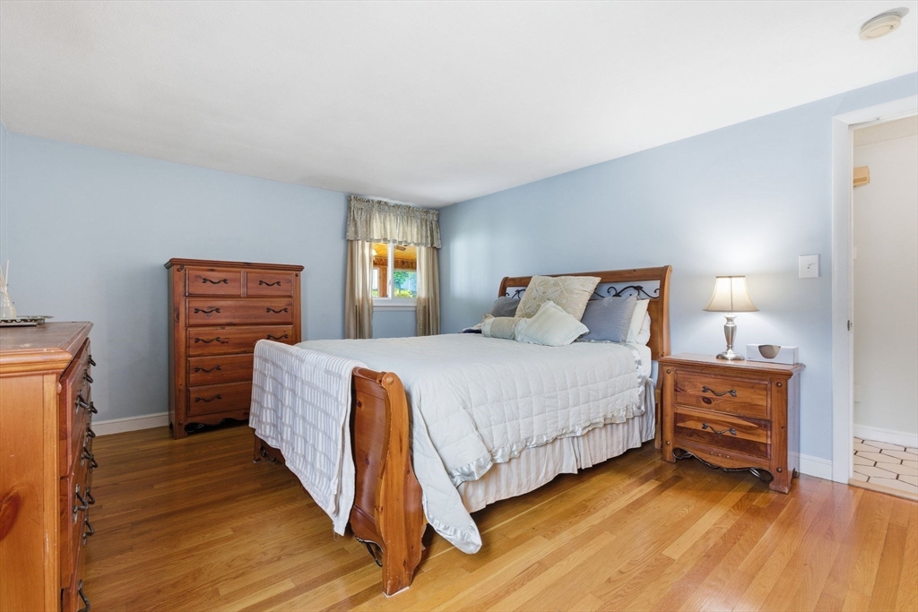 3 Spruce St, Stoneham, MA Photo #20