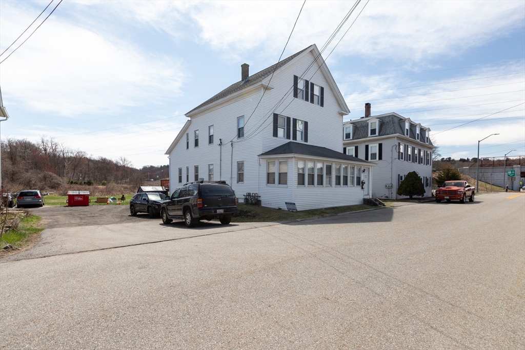 4 A-C Elm Ct