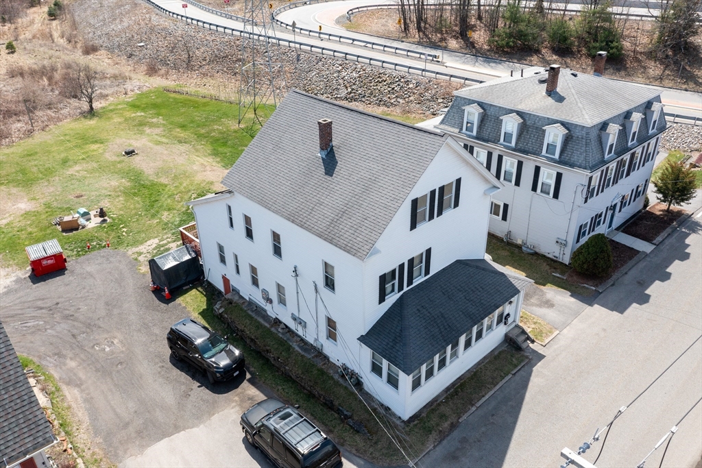 4 A-C Elm Ct