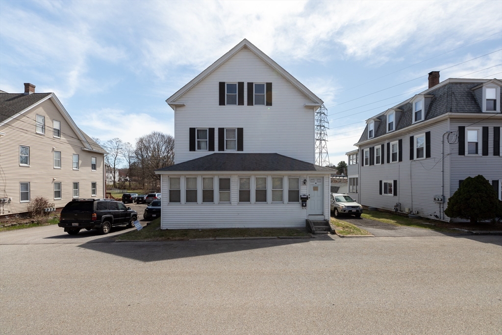 4 A-C Elm Ct