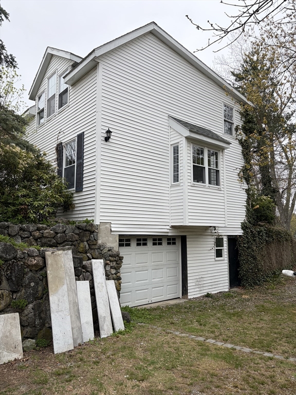 8 Wellington Lane Ave