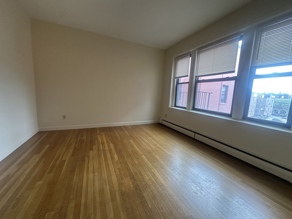 1242 Commonwealth Ave 42