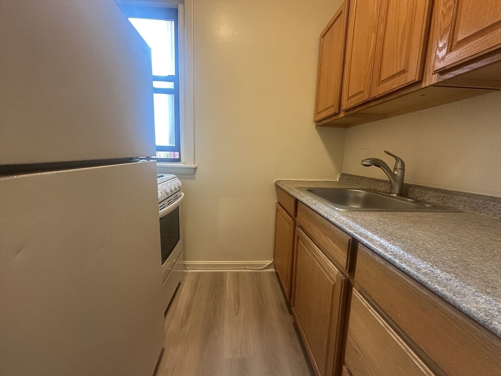 1242 Commonwealth Ave 42