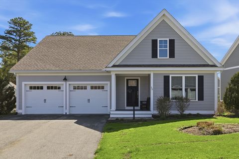 Photo of 15 Summersweet Cir #15, Plymouth, MA 02360 (MLS # 73513540)