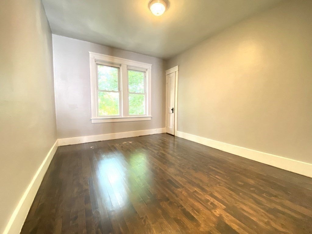 11 Leon St, Worcester, MA Photo #8
