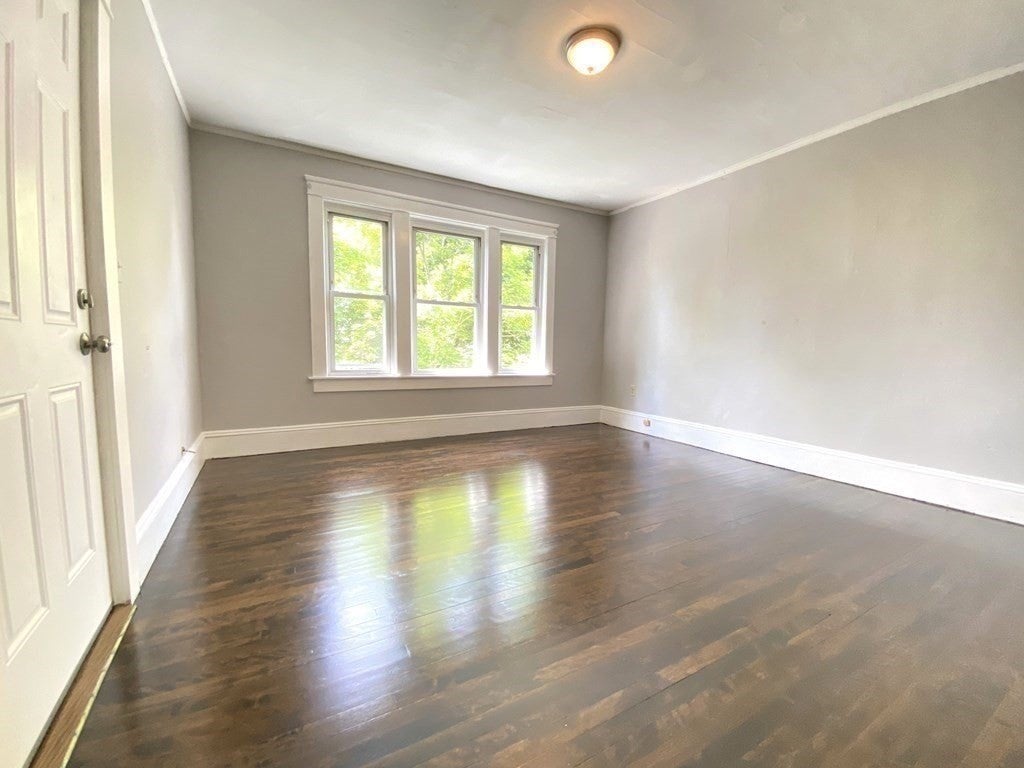 11 Leon St, Worcester, MA Photo #6