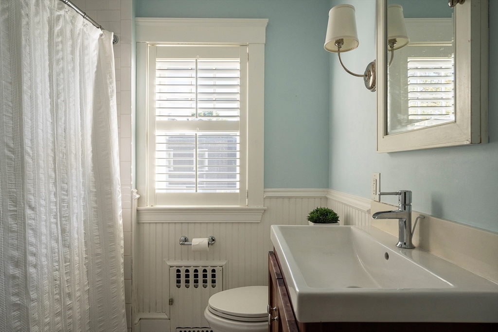 46 Randlett Park, Newton, MA Photo #14