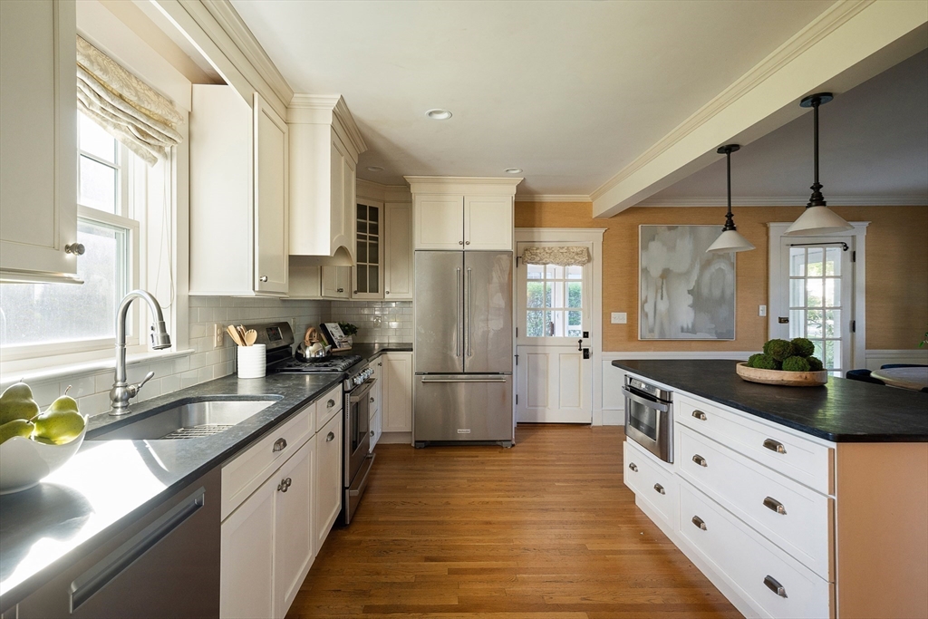 46 Randlett Park, Newton, MA Photo #6