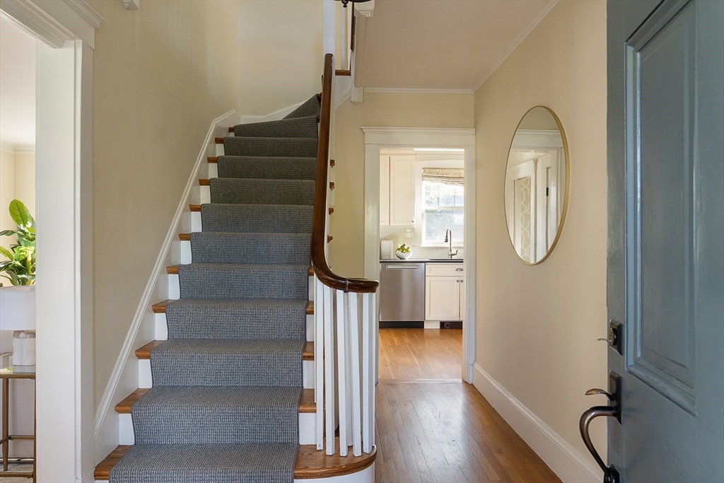 46 Randlett Park, Newton, MA Photo #2
