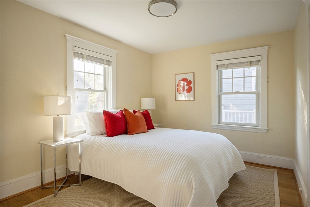 46 Randlett Park, Newton, MA Photo #9