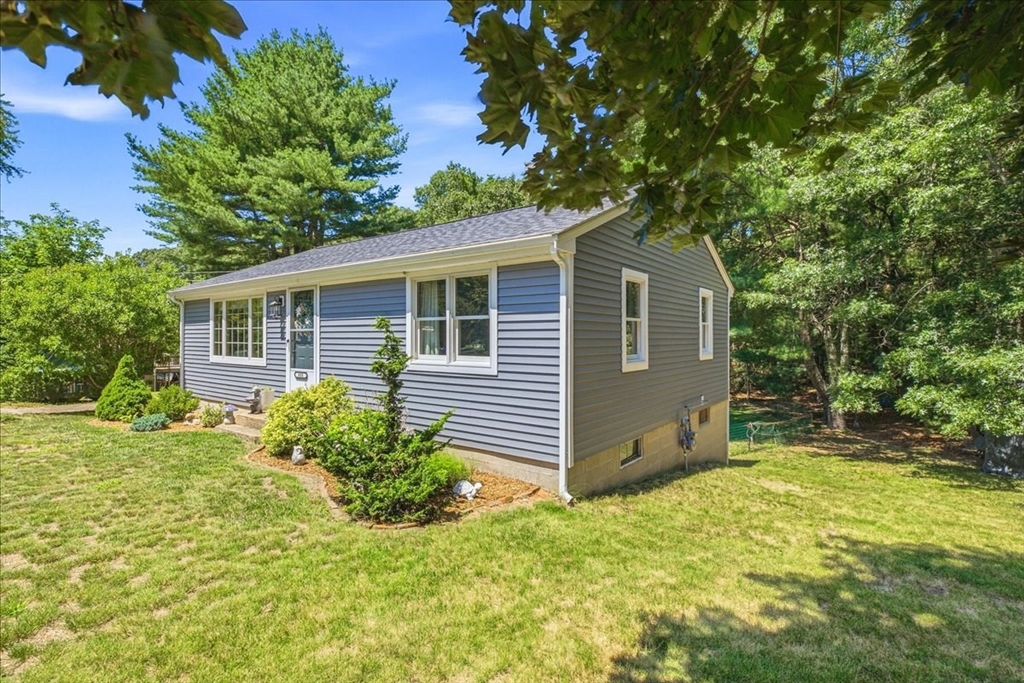 688 Plymouth St, Middleboro, MA Photo #3
