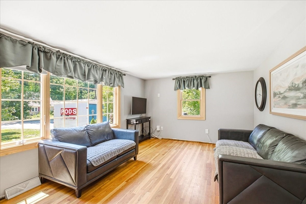 688 Plymouth St, Middleboro, MA Photo #15