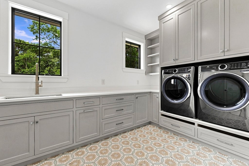 29 Hartford St, Dover, MA Photo #31