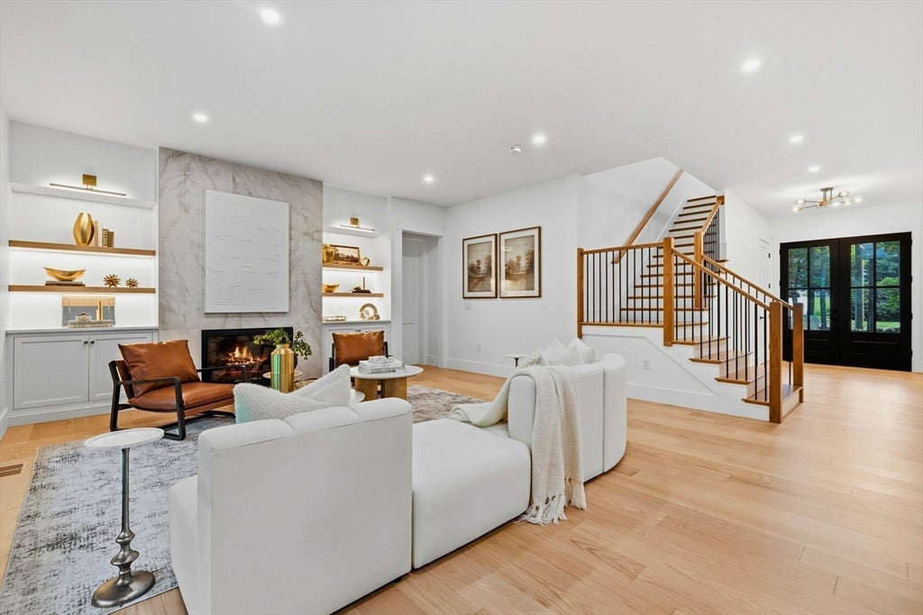 29 Hartford St, Dover, MA Photo #15