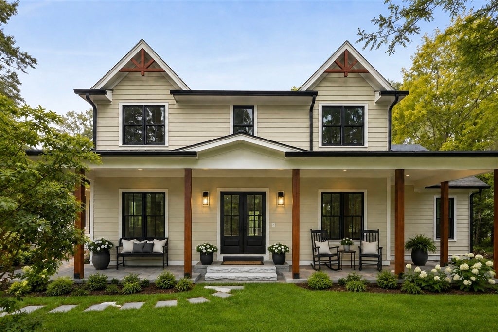 Photo of 29 Hartford St, Dover, MA