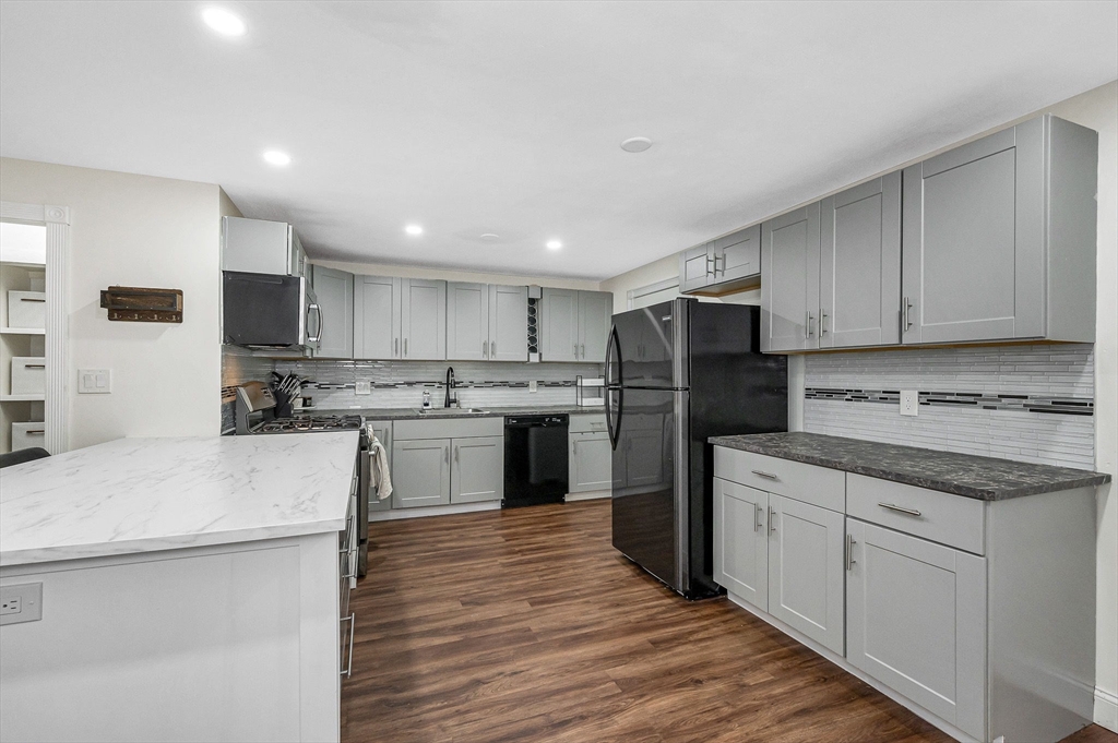 100 Magnolia Ave 2