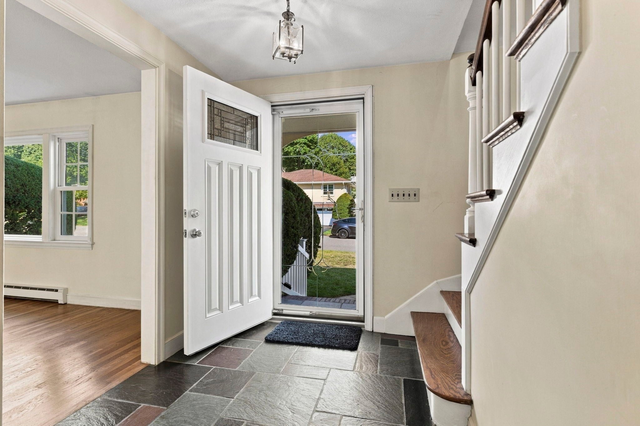 25 Lawndale Road, Stoneham, MA, 25 Lawndale Road, Stoneham, MA Photo #2