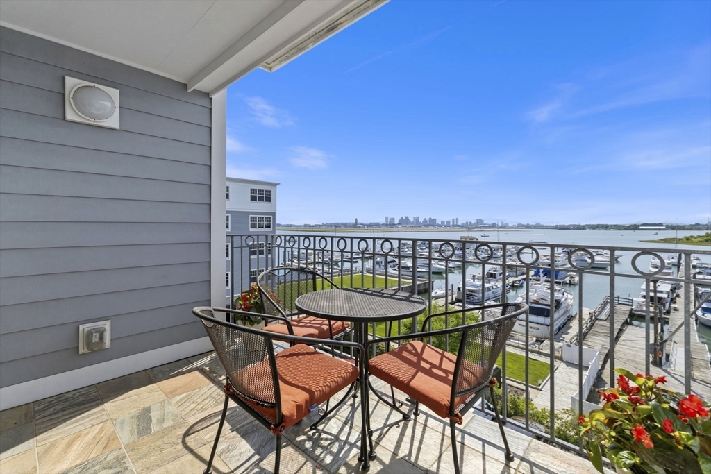 550 Pleasant Street 411
