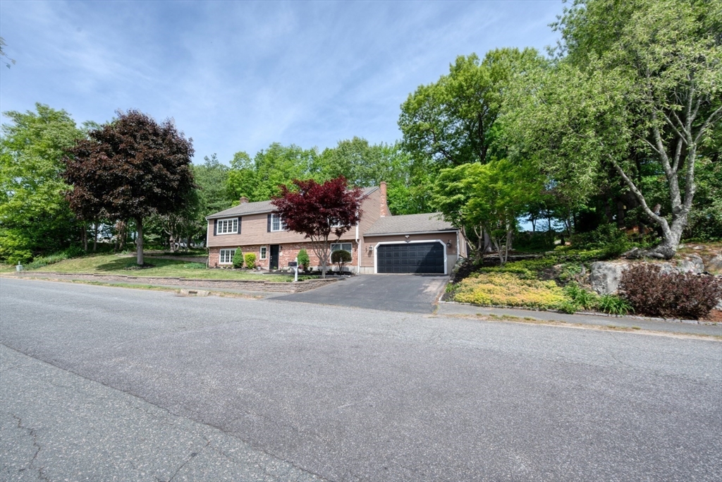 19 Essex Heights Drive