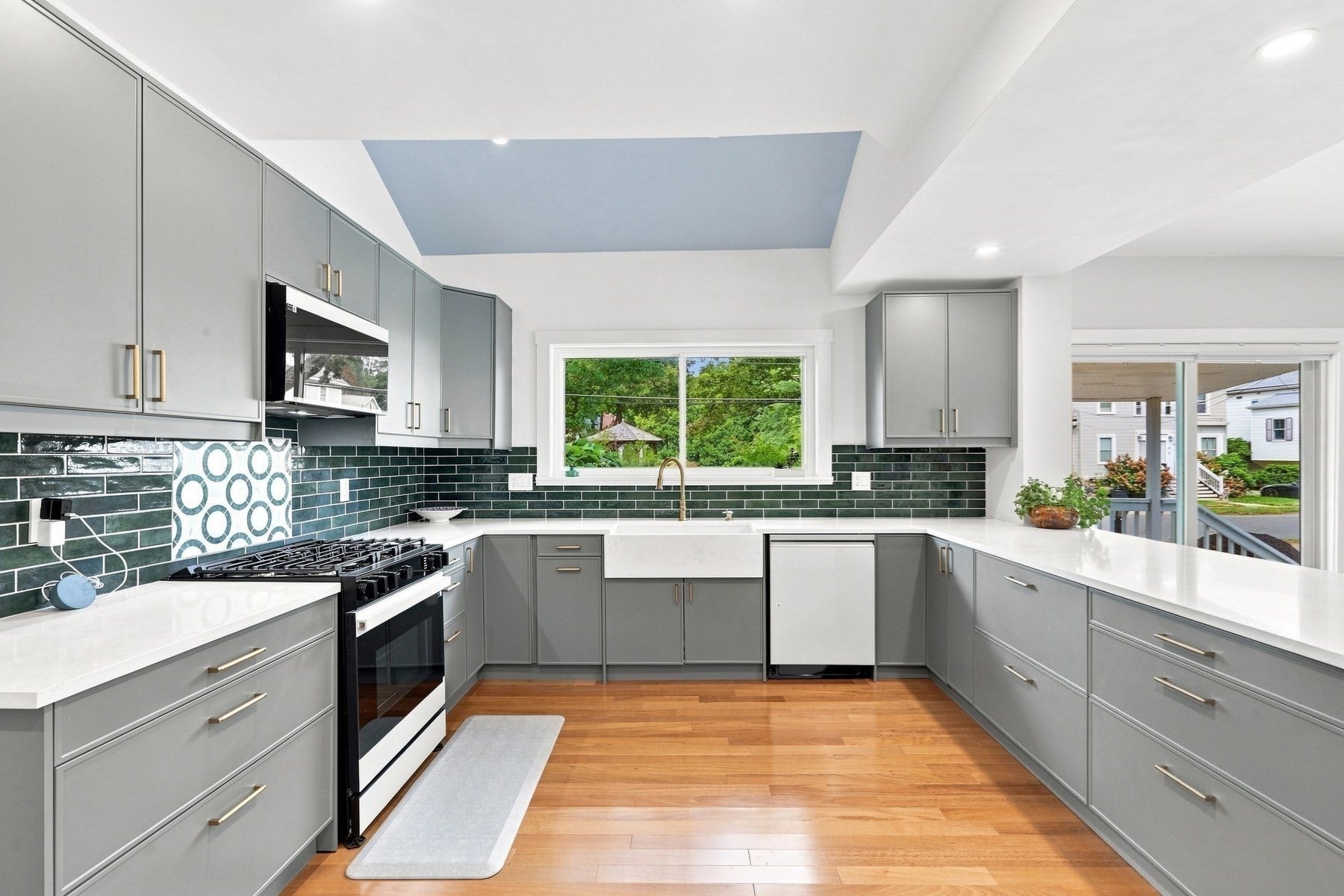 1161 Franklin St, Stoneham, MA, 1161 Franklin St, Stoneham, MA Photo #14