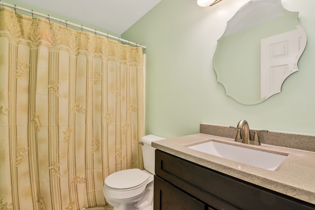 120 Olde Colonial Dr #6, Gardner, MA Photo #16
