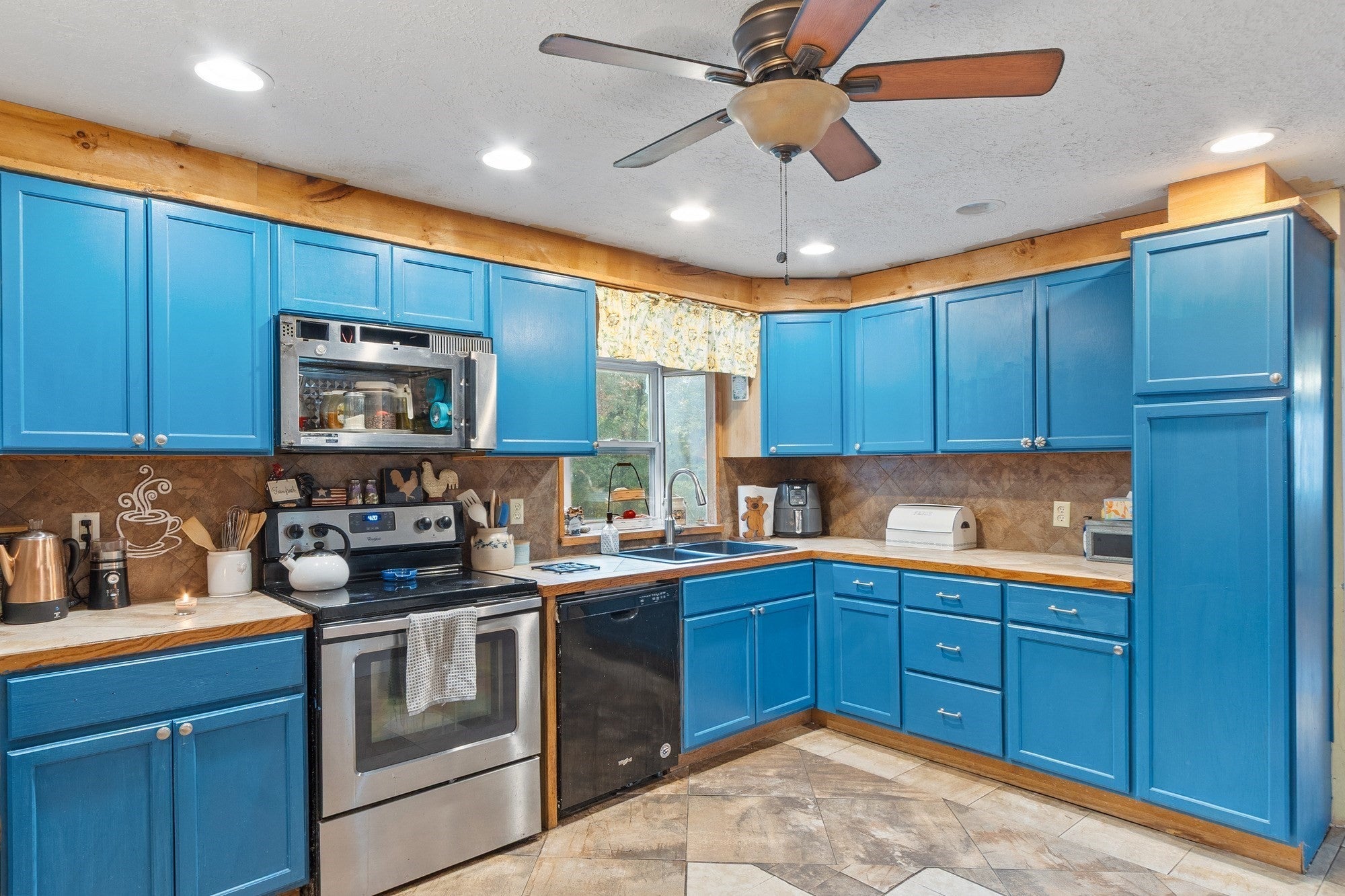 393 South Rd, Templeton, MA, 393 South Rd, Templeton, MA Photo #5