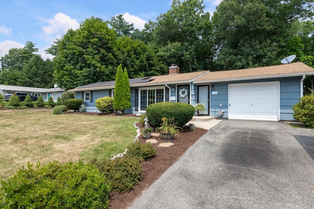 15 Michael Rd