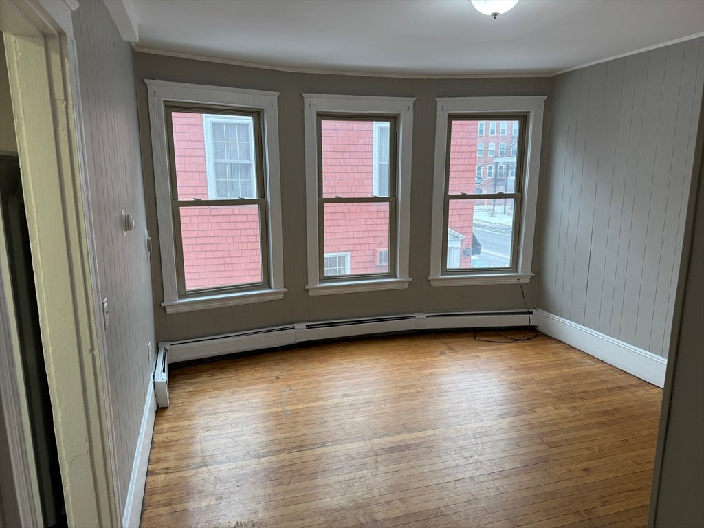 135 Lafayette Square #2R, Haverhill, MA Photo #1