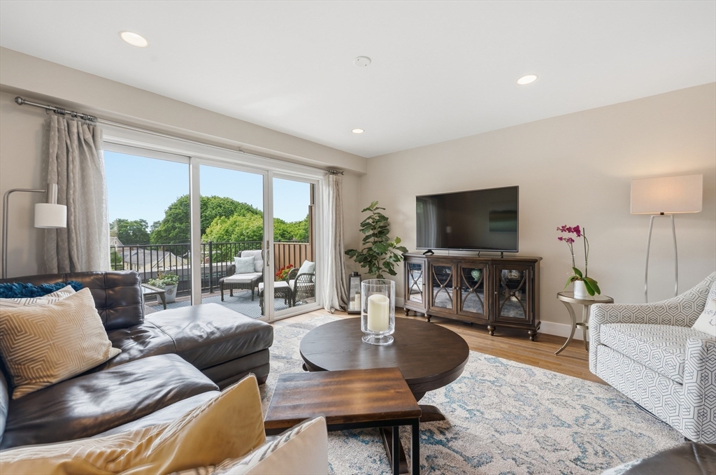 1 Saint Clare Rd 16