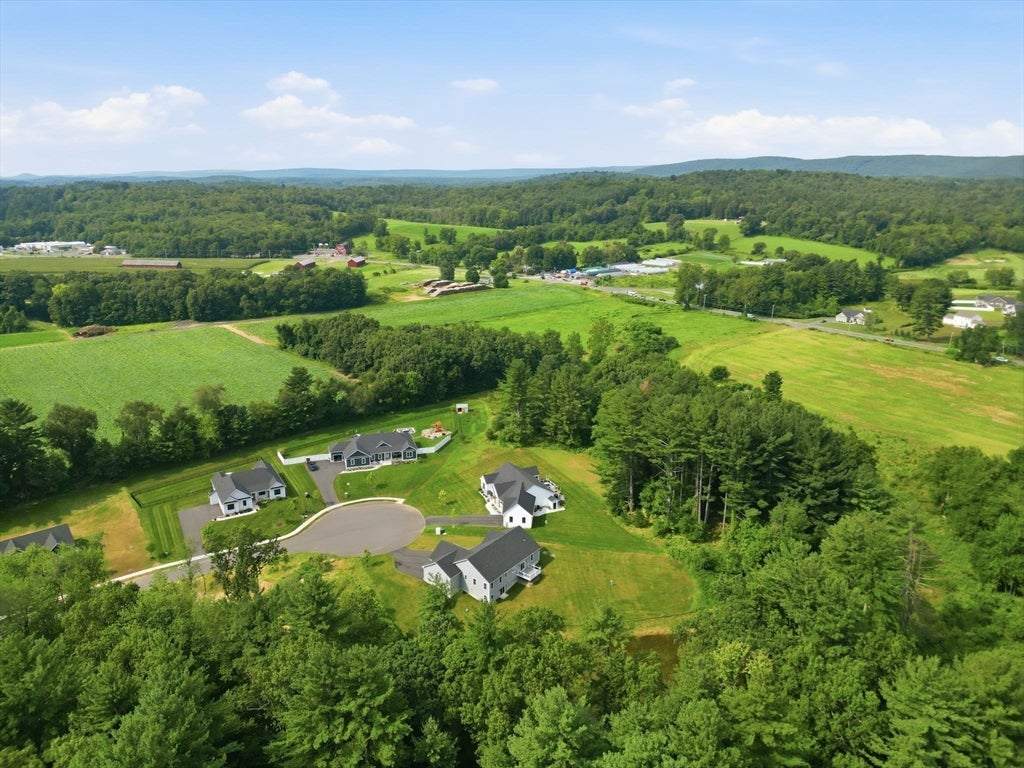17 Silvergrass Ln, Southwick, MA Photo #14
