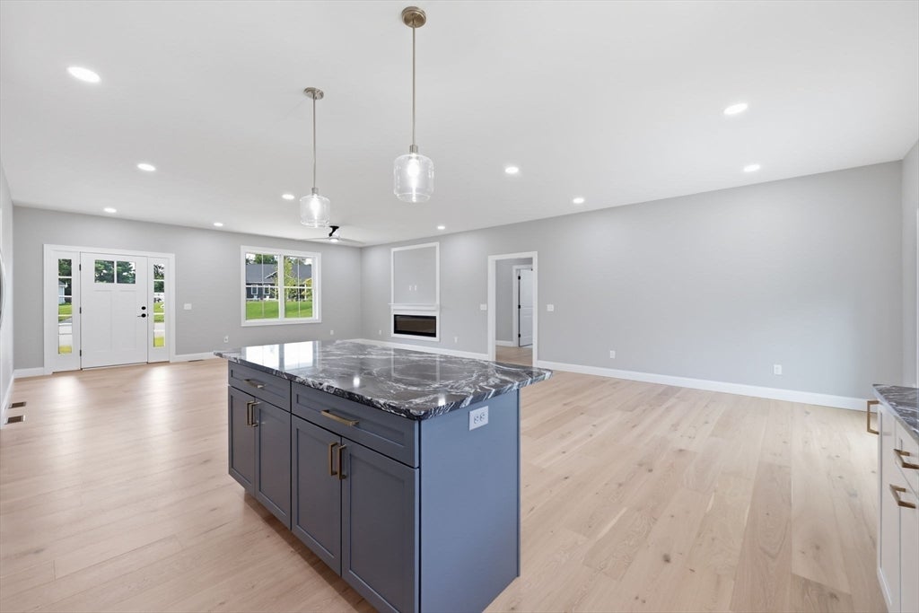 17 Silvergrass Ln, Southwick, MA Photo #22