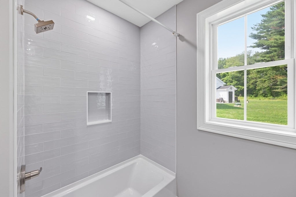 17 Silvergrass Ln, Southwick, MA Photo #30