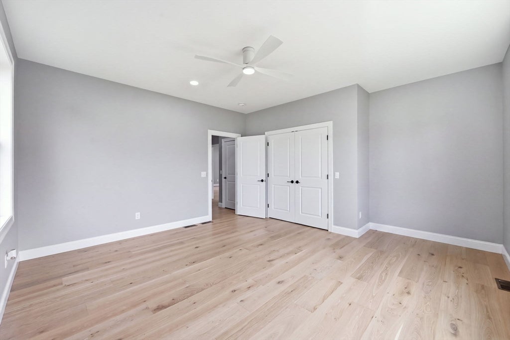 17 Silvergrass Ln, Southwick, MA Photo #28